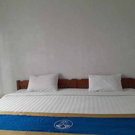 Hotel Dhyana Pura Kapal Zewnętrze zdjęcie
